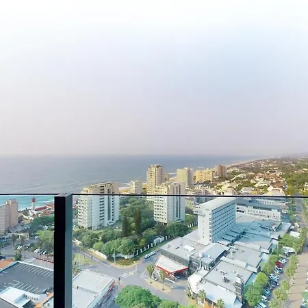Oceans Apartments Balcony Suites In The Radisson Blu Hotel Building Tower, Durban Umhlanga Exterior foto
