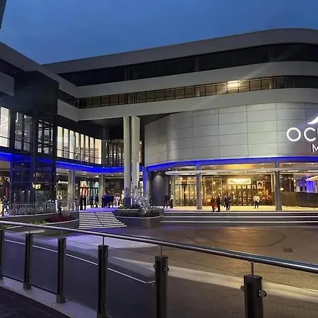 Oceans Apartments Balcony Suites In The Radisson Blu Hotel Building Tower, Durban Umhlanga Exterior foto