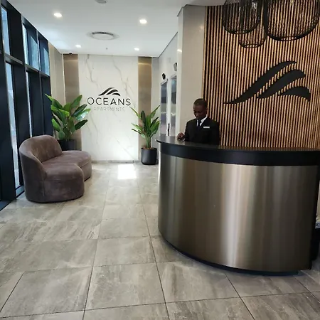 Oceans Apartments Balcony Suites In The Radisson Blu Hotel Building Tower, Durban Umhlanga Exterior foto