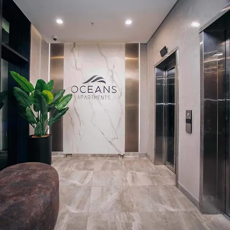 Oceans Apartments Balcony Suites In The Radisson Blu Hotel Building Tower, Durban Umhlanga Exterior foto