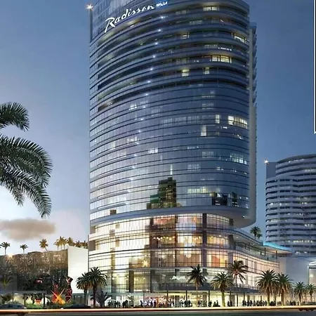 Oceans Apartments Balcony Suites In The Radisson Blu Hotel Building Tower, Durban Umhlanga Exterior foto