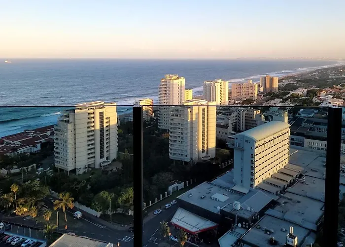 Oceans Apartments Balcony Suites In The Radisson Blu Hotel Building Tower, Durban Umhlanga