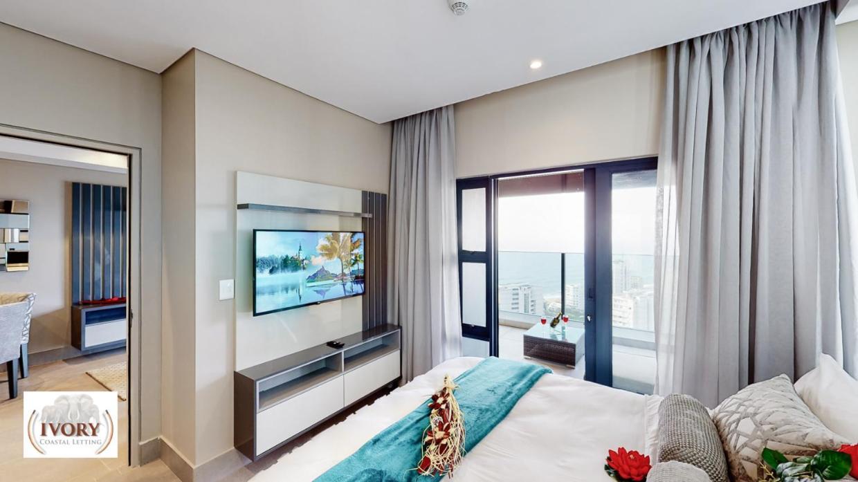 Apartment Oceans Balcony In The Radisson Blu Building Tower, Umhlanga *