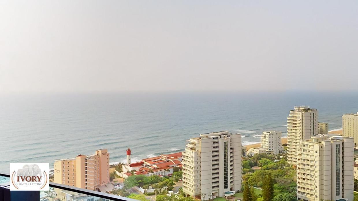 Oceans Balcony In The Radisson Blu Building Tower, Umhlanga * Durban