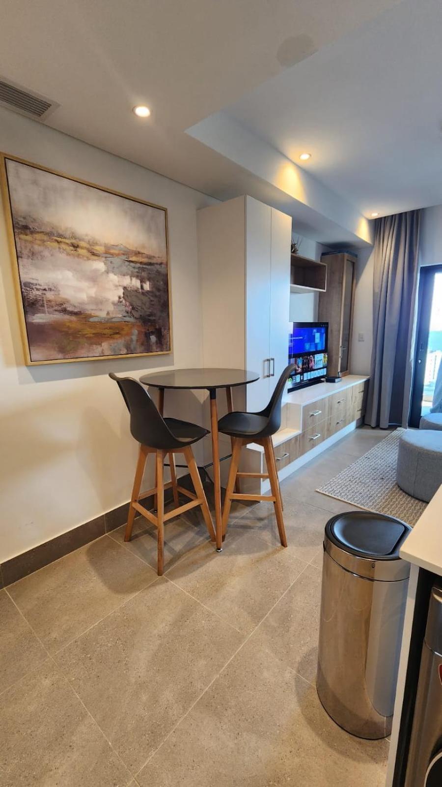 Oceans Balcony In The Radisson Blu Building Tower, Umhlanga * Durban