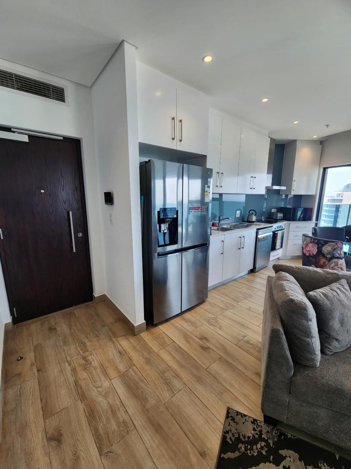 Oceans Balcony In The Radisson Blu Building Tower, Umhlanga Durban