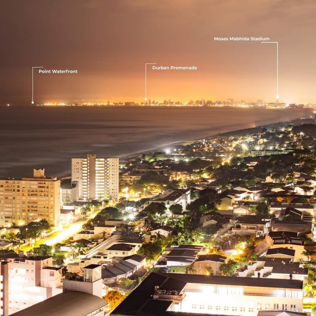 Apartment Oceans Balcony In The Radisson Blu Building Tower, Umhlanga Durban