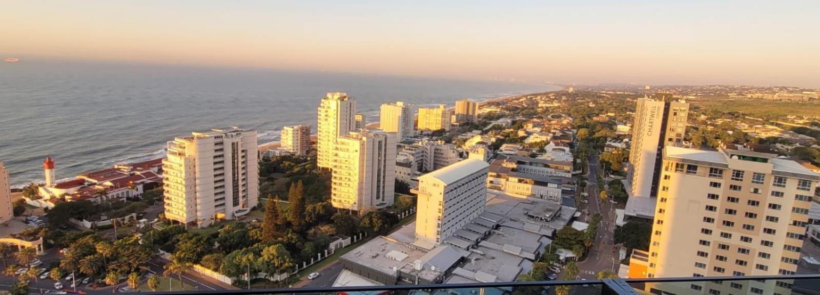 Oceans Balcony In The Radisson Blu Building Tower, Umhlanga Apartment