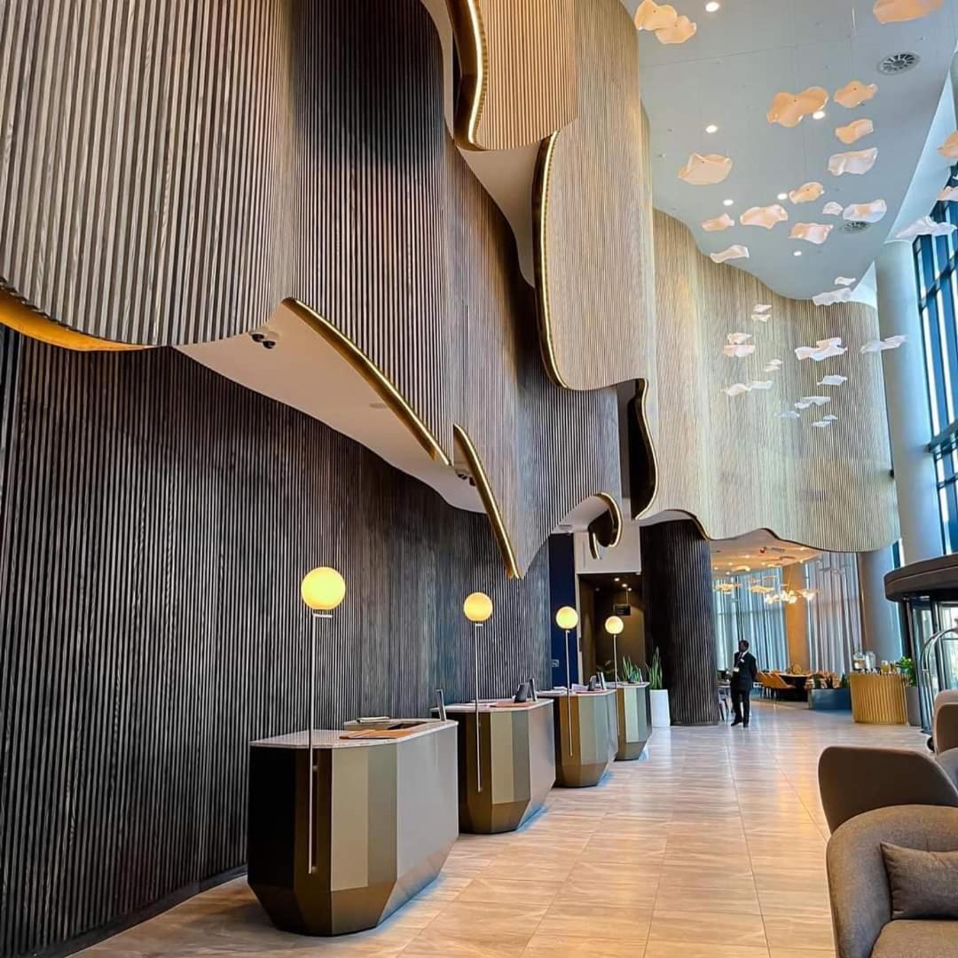 Oceans Balcony In The Radisson Blu Building Tower, Umhlanga Durban